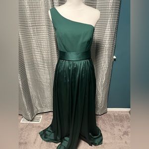 Vera Wang White Dress